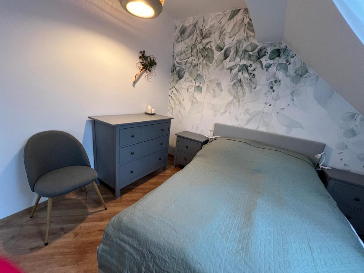 Apartament W Centrum - Nasze Poddasze Ustrzyki Dolne Exterior foto